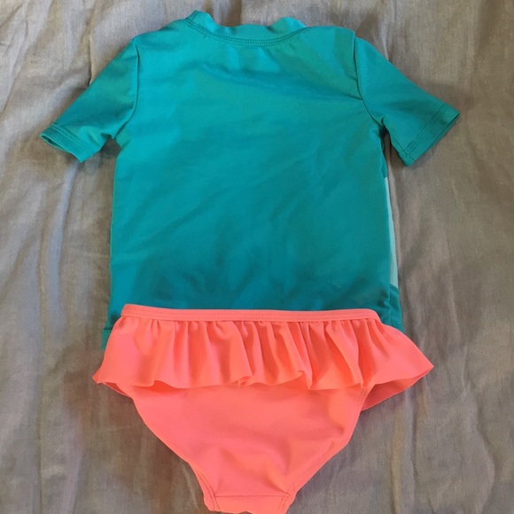 2T Carter’s swimsuit - Picture 3 of 3